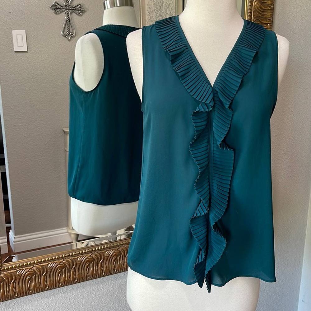 Banana Republic Teal Sleeveless Ruffle V-Neck Blouse